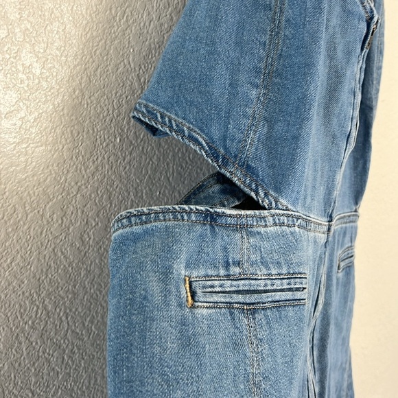 LEVI'S WOMEN OVERALLS SHORTS SIZE XL - Picture 6 of 14